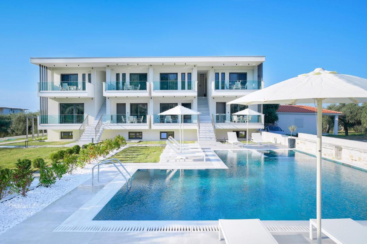 Olia Thassos - Luxury Apartments ภายนอก รูปภาพ