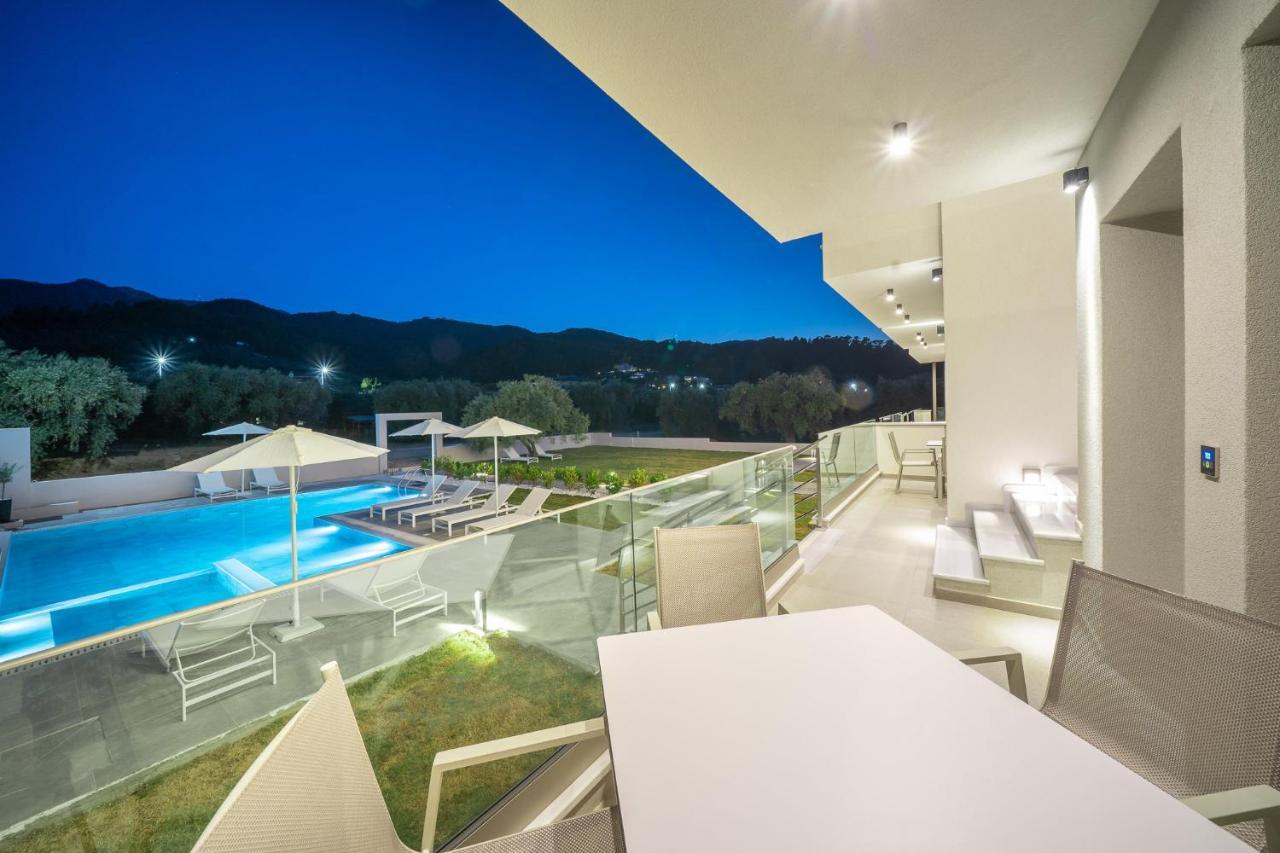 Olia Thassos - Luxury Apartments ภายนอก รูปภาพ
