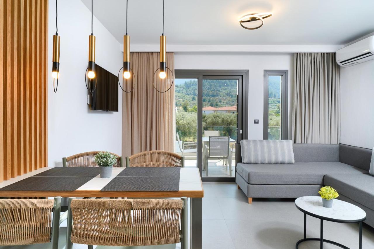 Olia Thassos - Luxury Apartments ภายนอก รูปภาพ