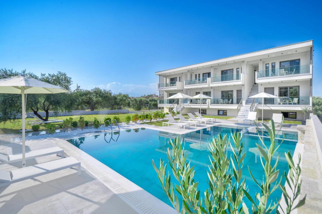 Olia Thassos - Luxury Apartments ภายนอก รูปภาพ