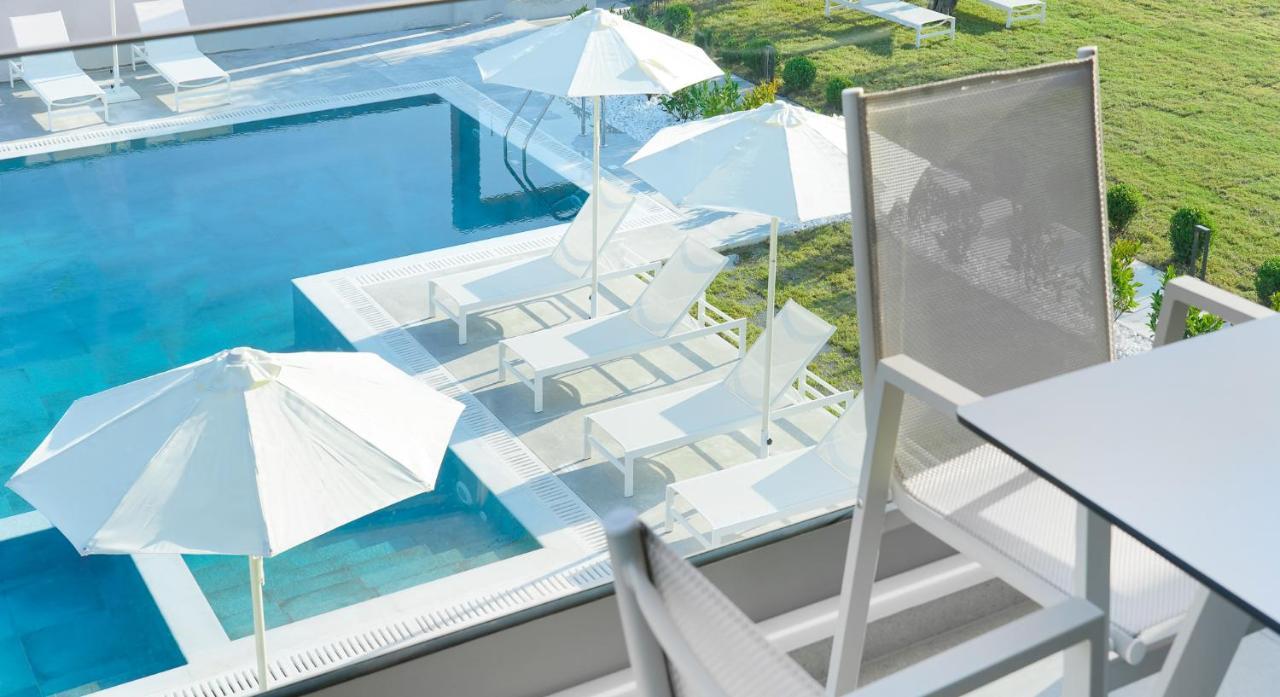 Olia Thassos - Luxury Apartments ภายนอก รูปภาพ